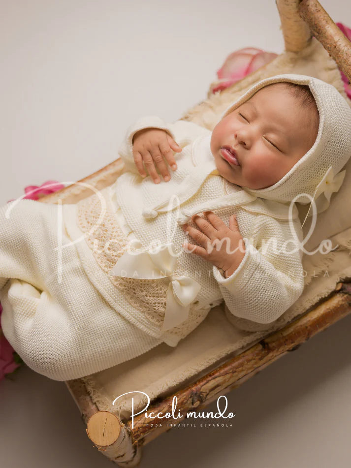 Tivoli Three Piece Knitted