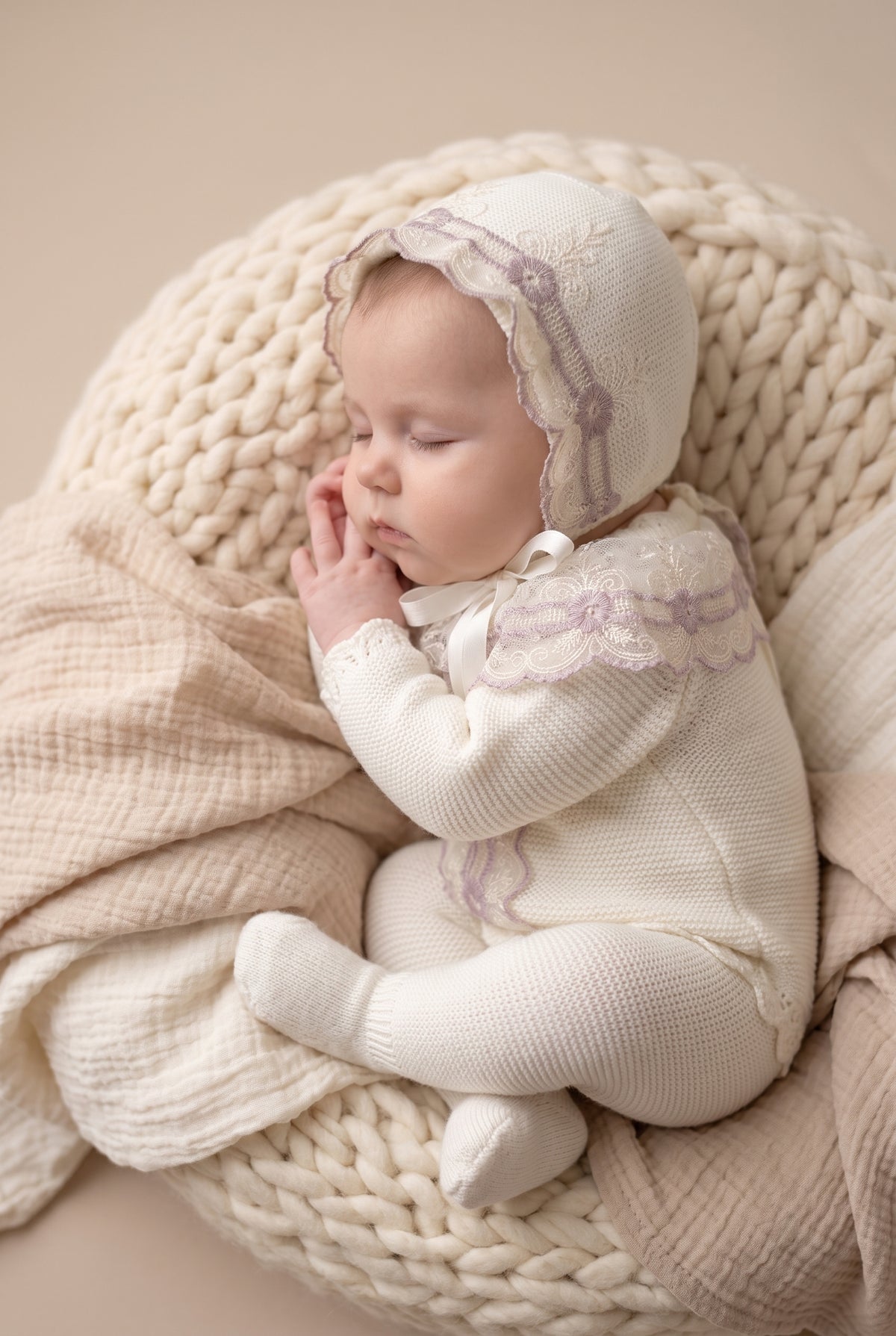 Deluxe Newborn Set with Embroidered Lace Bonnet