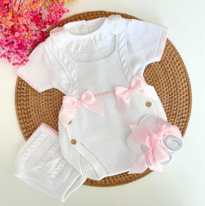 Paula 4 Piece Knitted Outfit