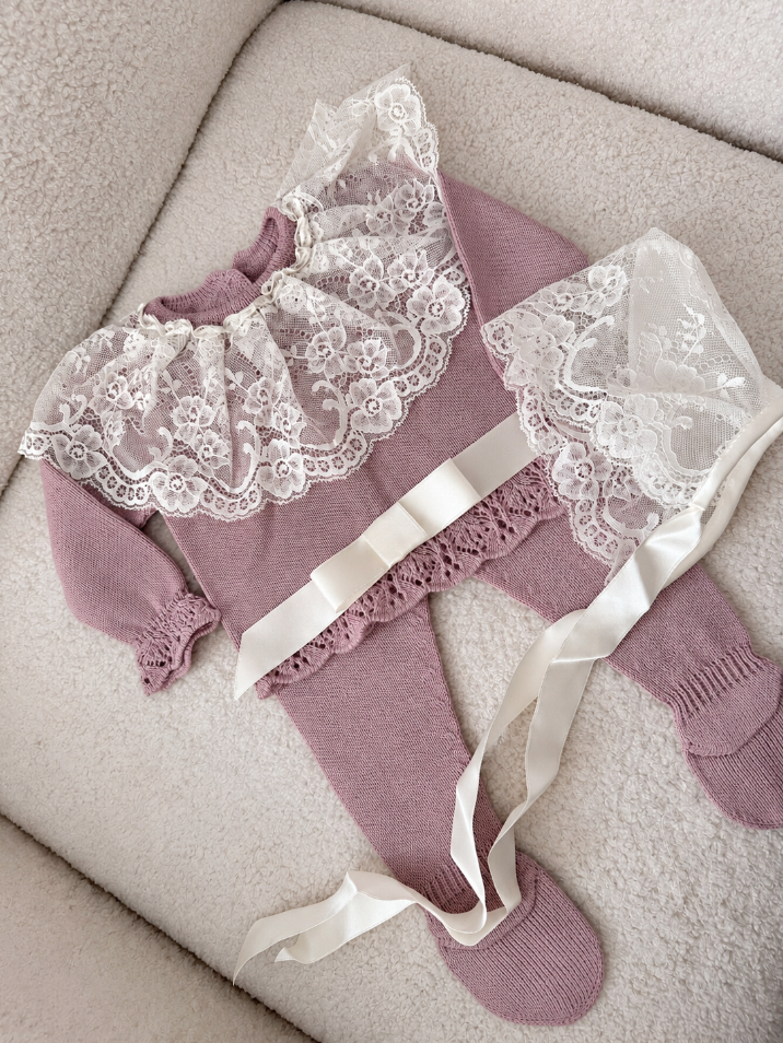 The Rose Lace Heirloom Set cv deluxe