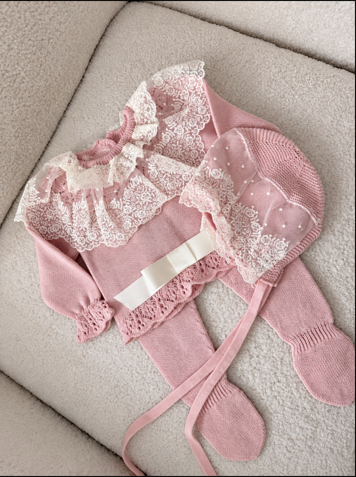 The Rose Lace Heirloom Set cv deluxe