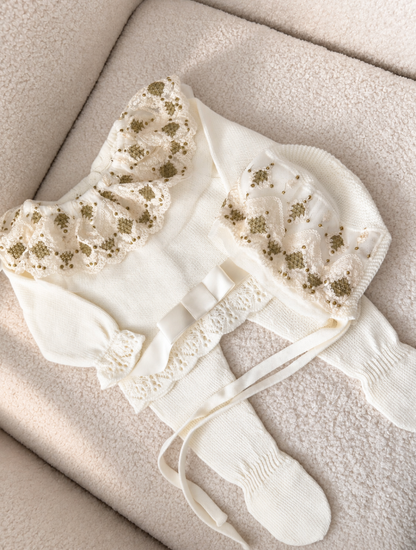 The Rose Lace Heirloom Set cv deluxe