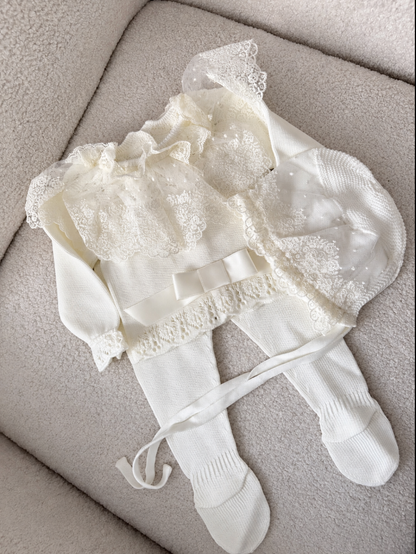 Deluxe Newborn Set with Embroidered Lace Bonnet