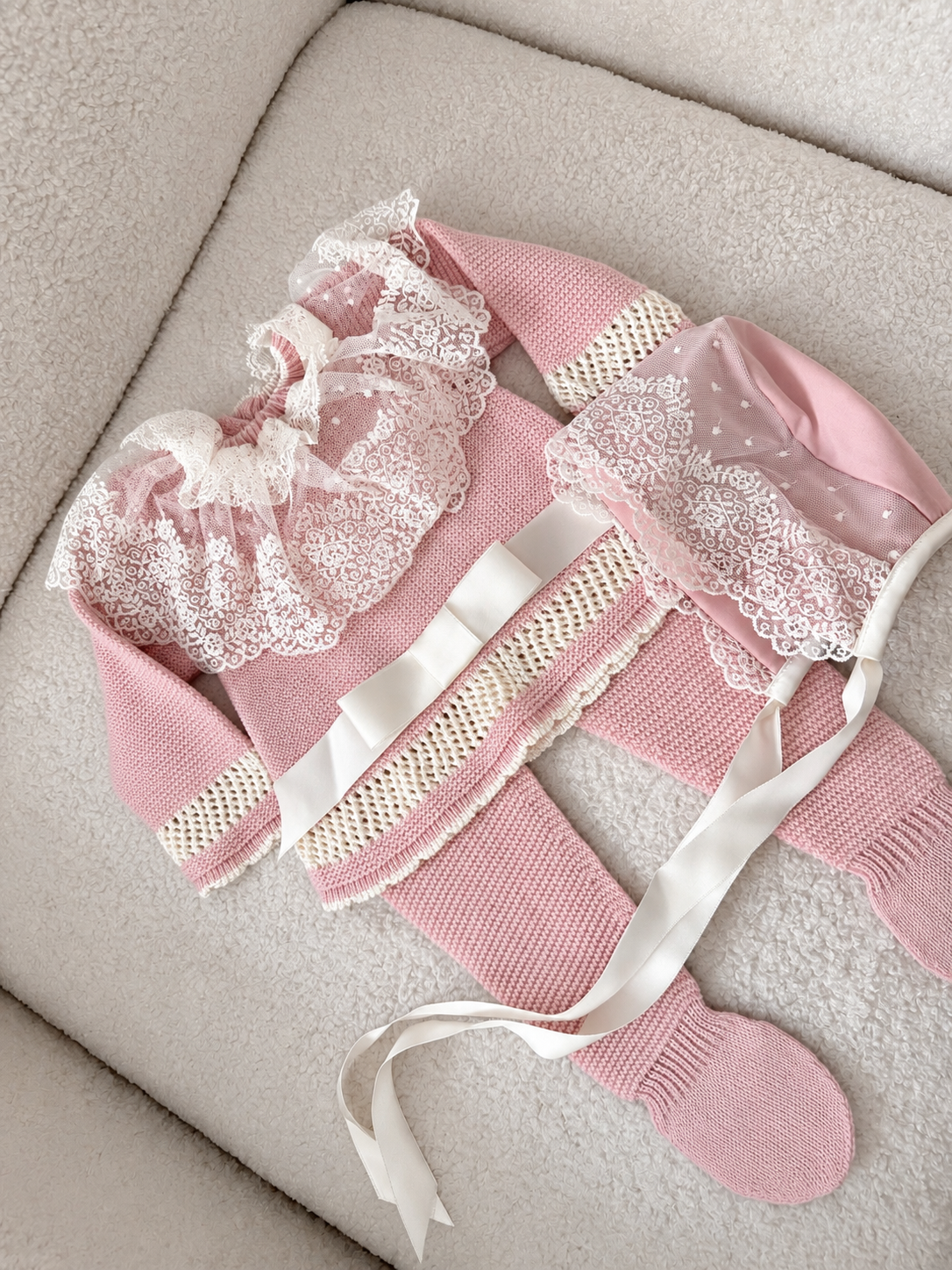 The Rose Lace Heirloom Set cv deluxe