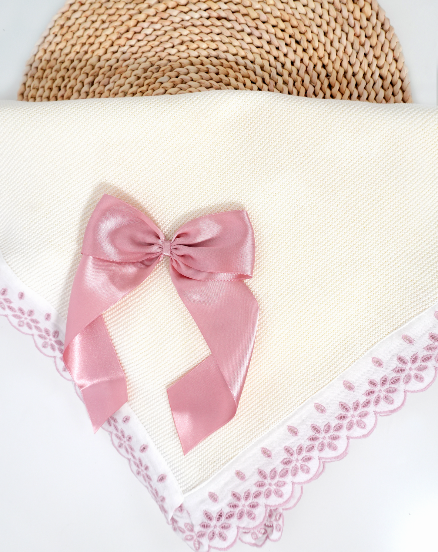 Hada Flor Knitted Blanket