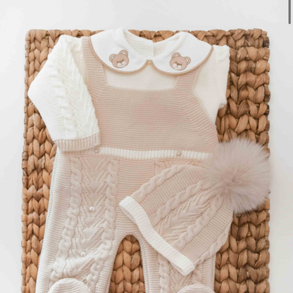 Balú Three Piece Knitted