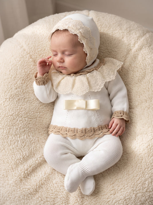 Deluxe Newborn Set with Embroidered Lace Bonnet