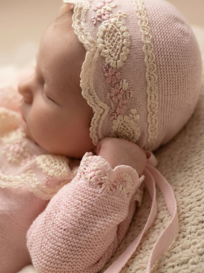 The Rose Lace Heirloom Set cv deluxe