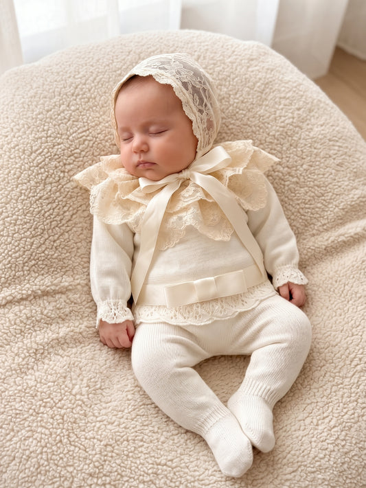 Deluxe Newborn Set with Embroidered Lace Bonnet