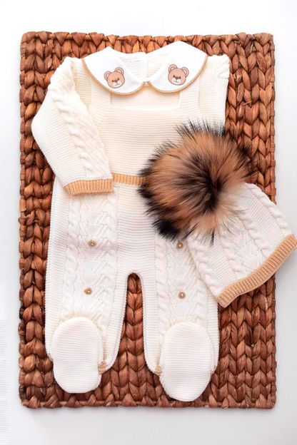 Balú Three Piece Knitted