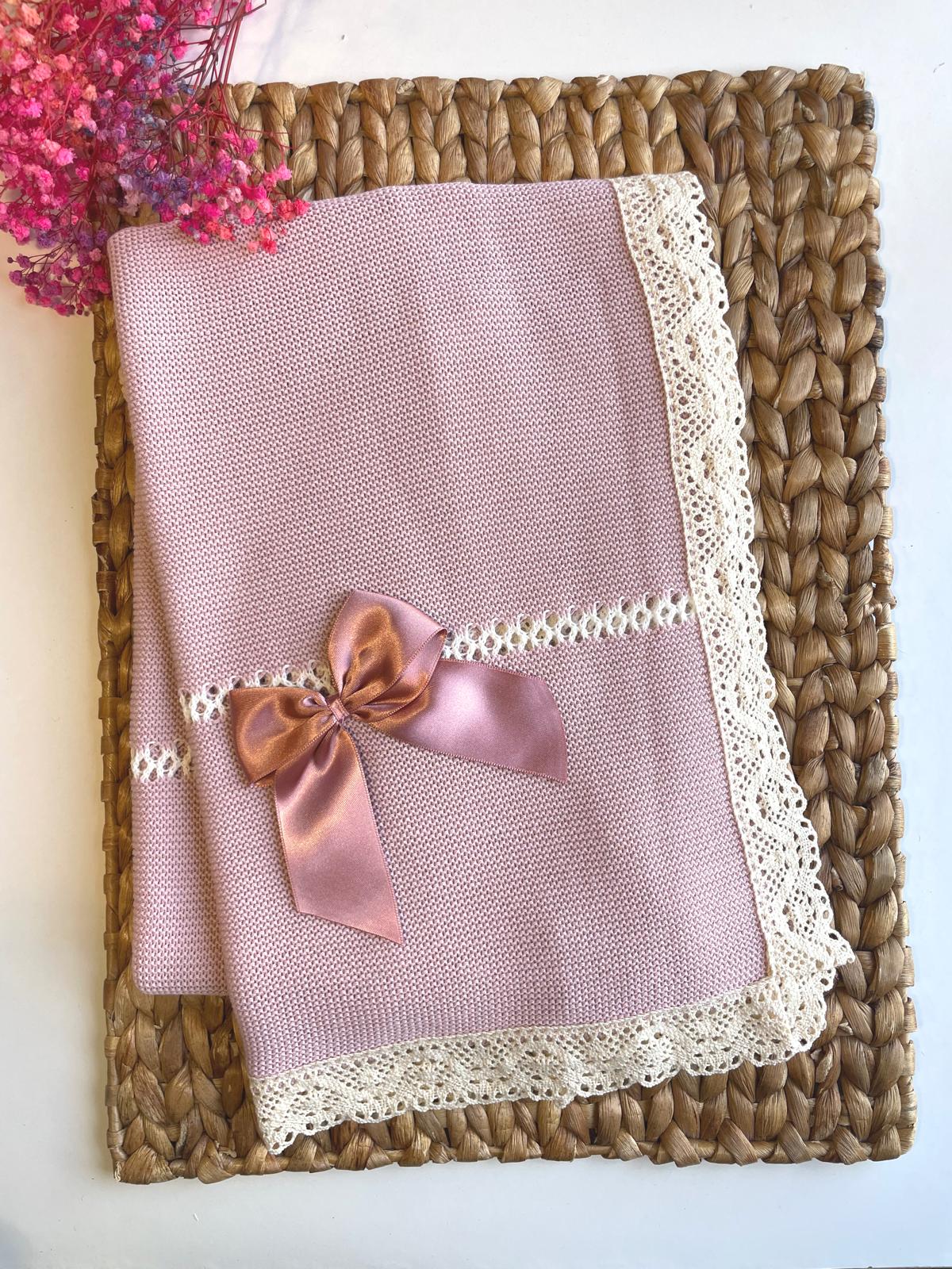 Gala Knitted Blanket