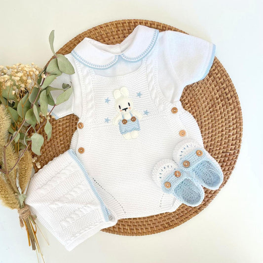 conejito 4 Piece Knitted Outfit
