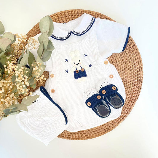 conejito 4 Piece Knitted Outfit