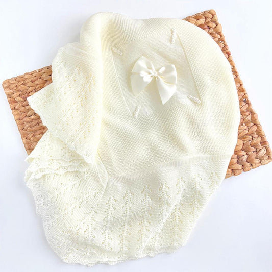 Petalo Knitted Blanket