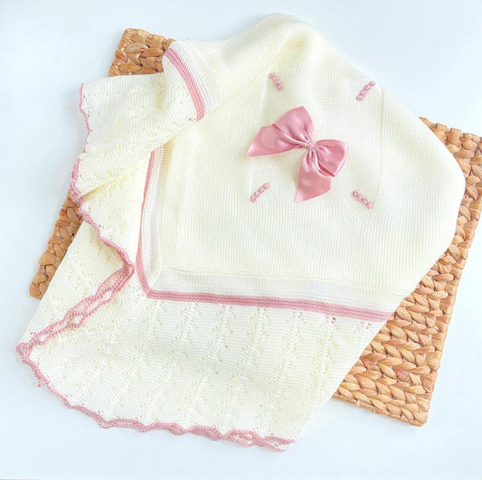Petalo Knitted Blanket
