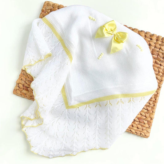 Petalo Knitted Blanket