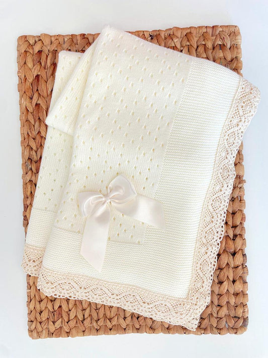 Puntilla Knitted Blanket