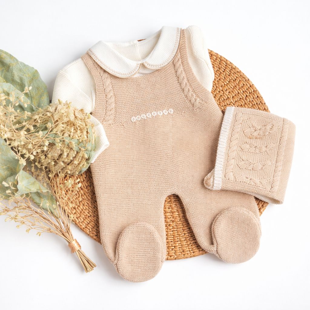 paul gorro Three Piece Knitted