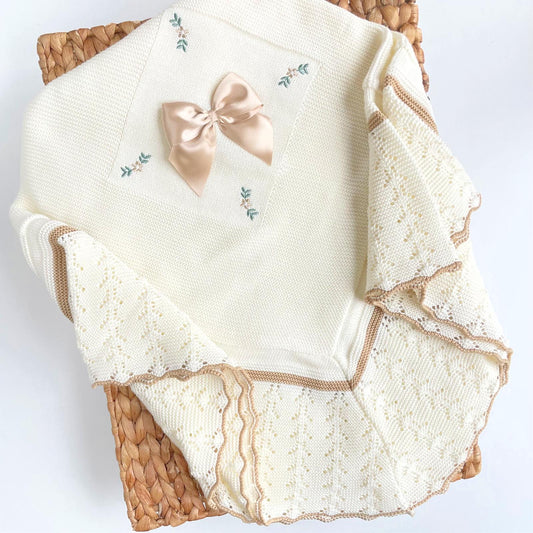 Pétalo Flor  Knitted Blanket