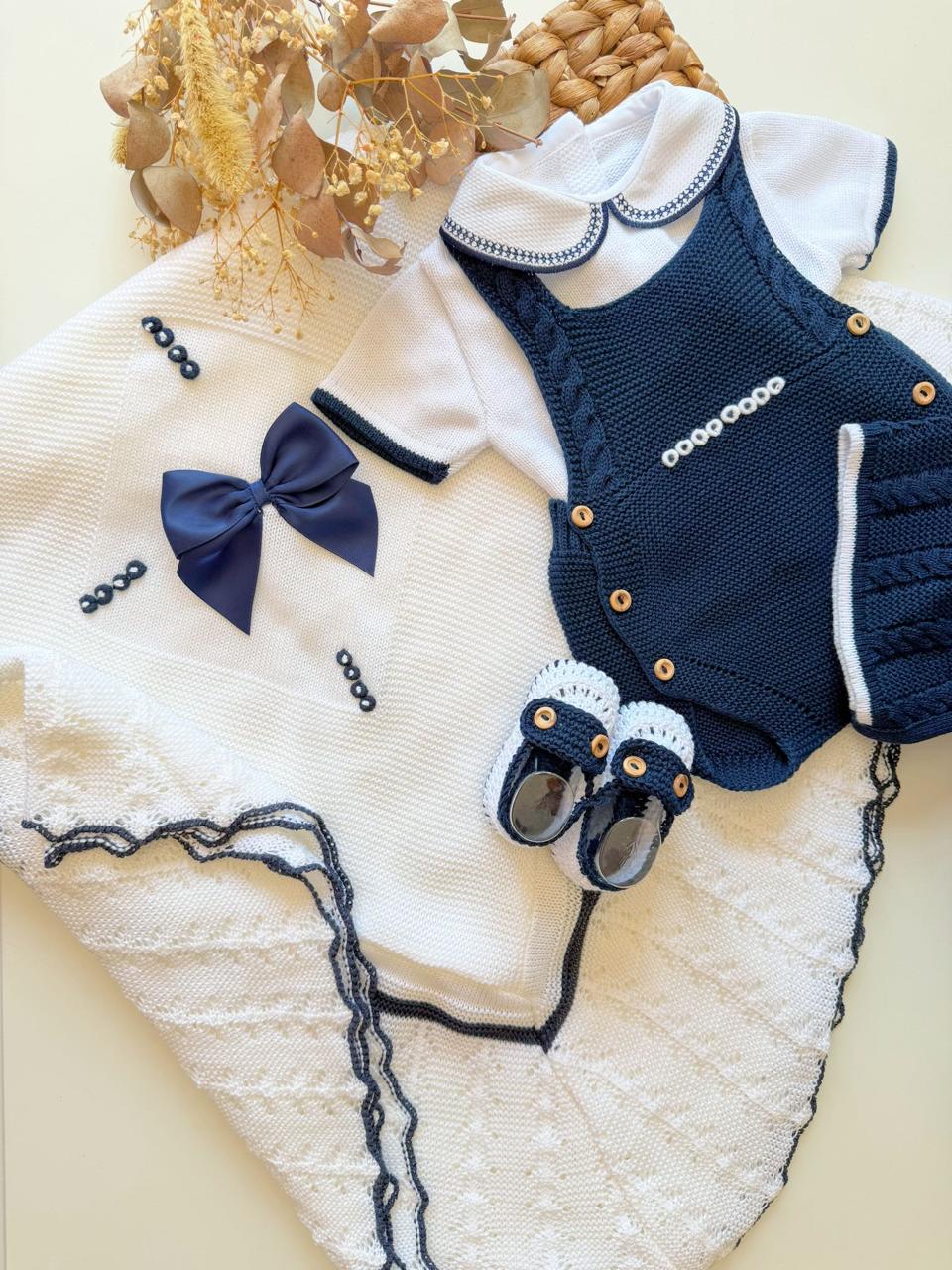 Paula 4 Piece Knitted Outfit and blanket