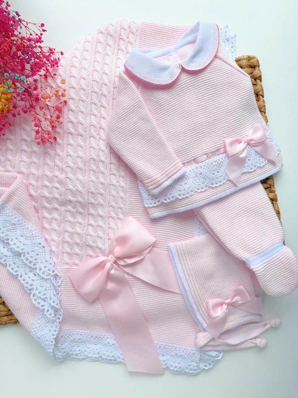 Set Tivoli Three Piece Knitted and blanket